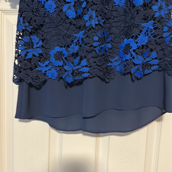 Guipure Top fully lined - Picture 4 of 7